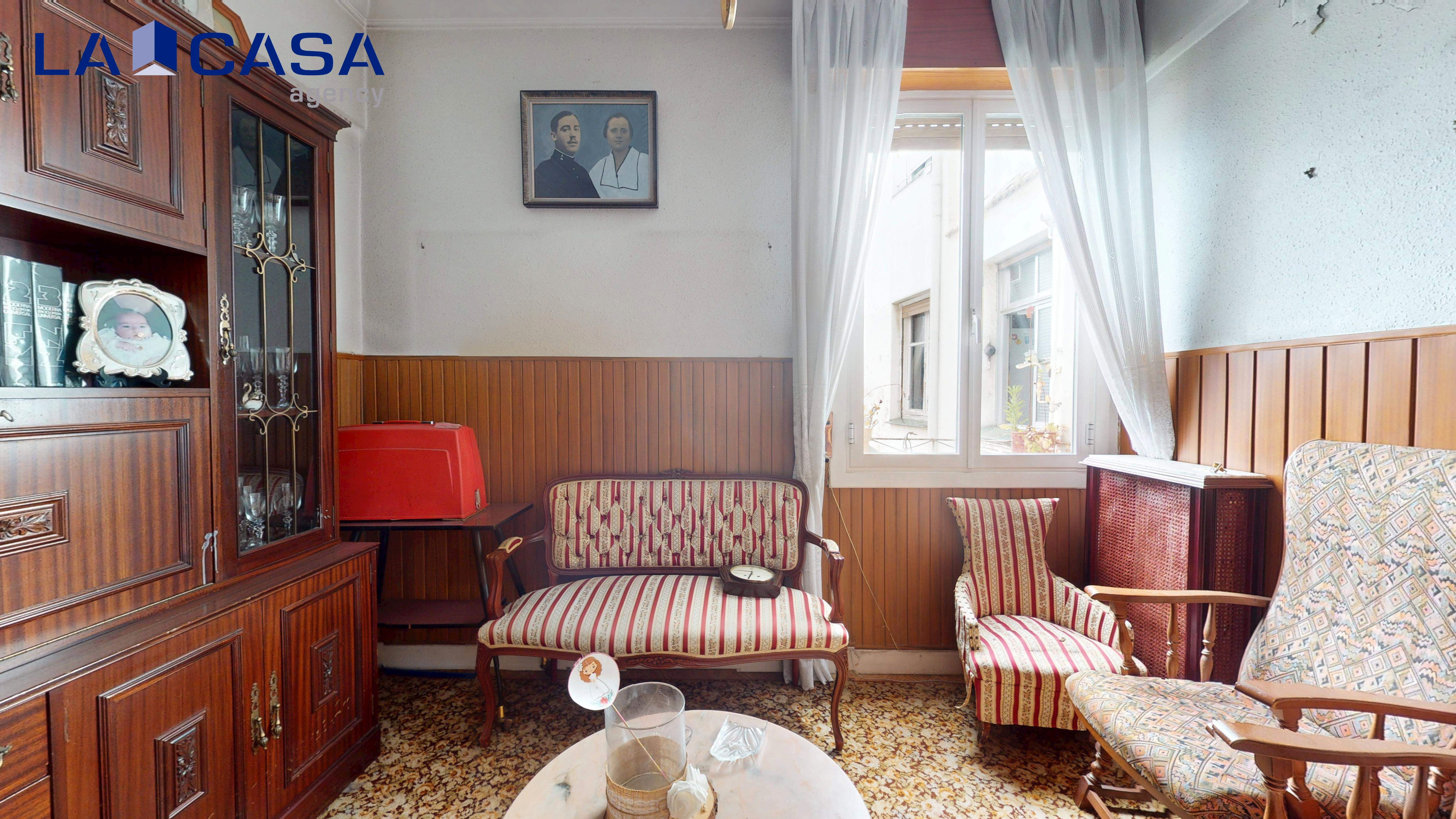 Living room of Flat for sale in Bilbao   with Heating