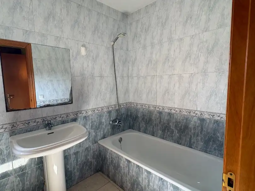 Bathroom of Houses for sale in Sarrià de Ter  with Terrace and Balcony
