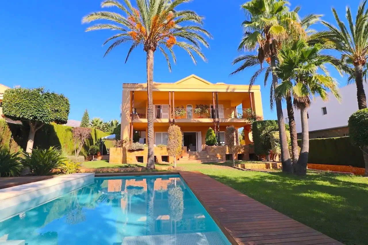 Casa amb piscina en venda a Urbanizaciones, imagen 37