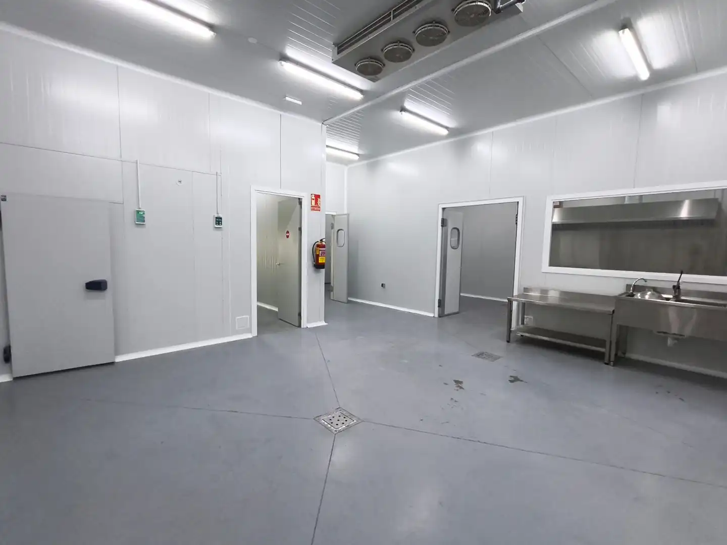 Industrial building for transfer in Calle Severo Ochoa, imagen 13