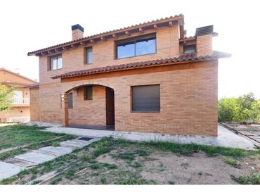 Detached house with garden for sale in Nord-Oest - Can Noguera