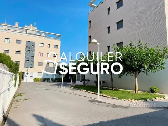 Vista exterior de Pis de lloguer en Dénia amb Aire condicionat, Terrassa i Traster