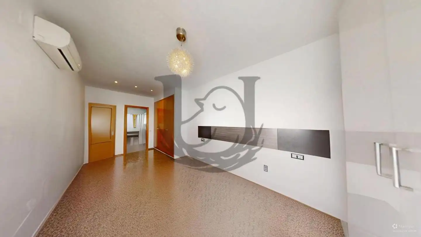 Habitación de Ático en venta en Alginet con Aire acondicionado y Terraza
