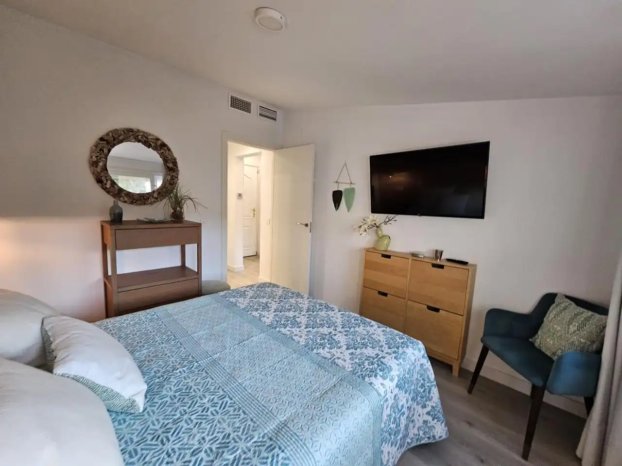 Habitación de Piso en venta en Torremolinos con Aire acondicionado y Amueblado