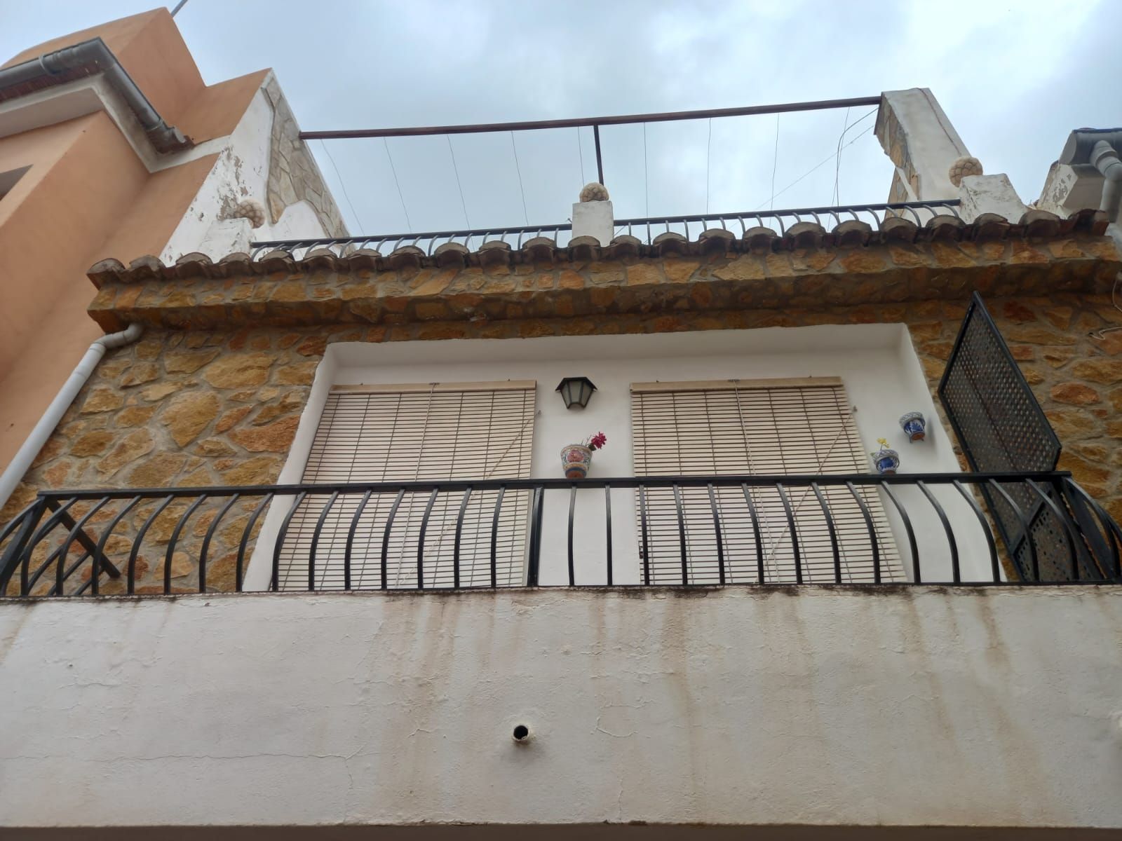 Vista exterior de Finca rústica en venda en Serra amb Terrassa