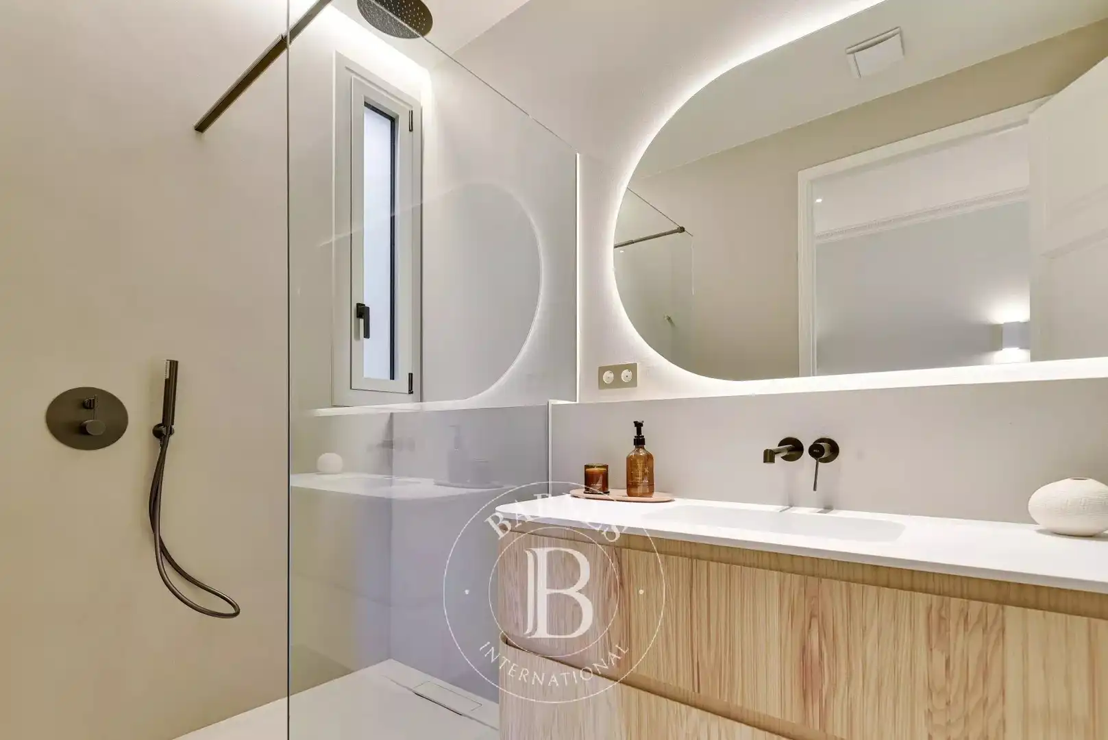 Appartamento con terrazza in vendita a Eixample, imagen 17
