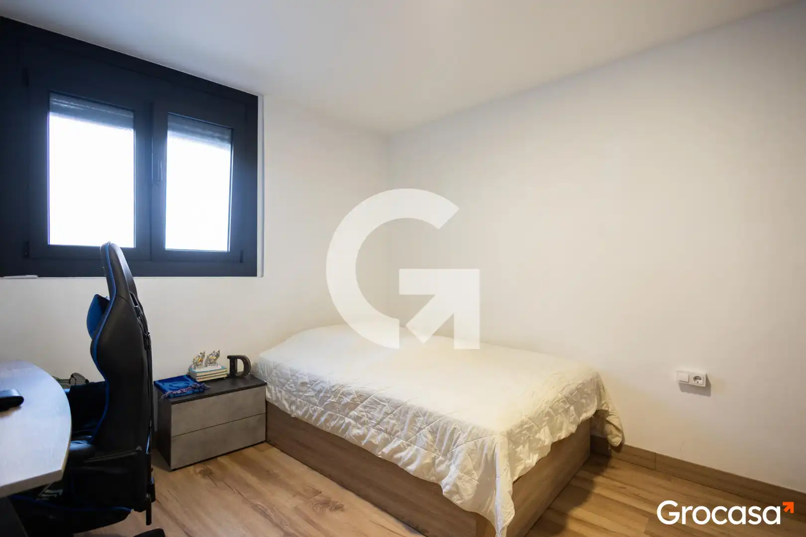 Bedroom of Detached homes for sale in Vallirana  with Air Conditioner, Terrace and Storage room