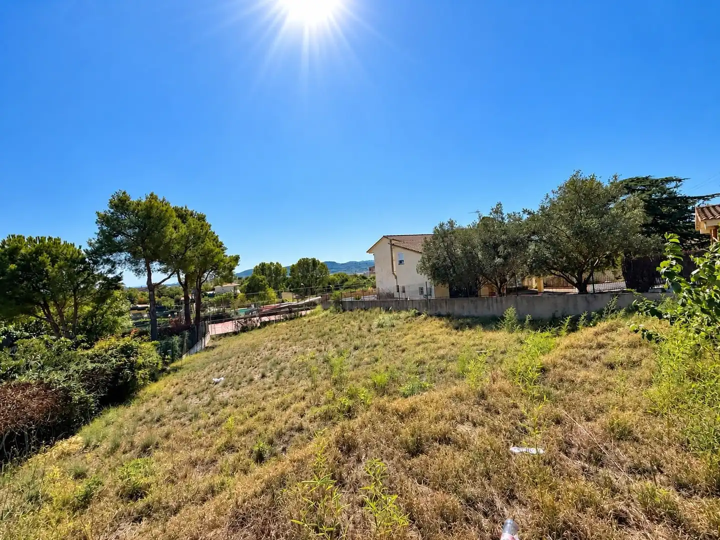 Terreno residencial en venta en Carrer Hortènsia, imagen 3