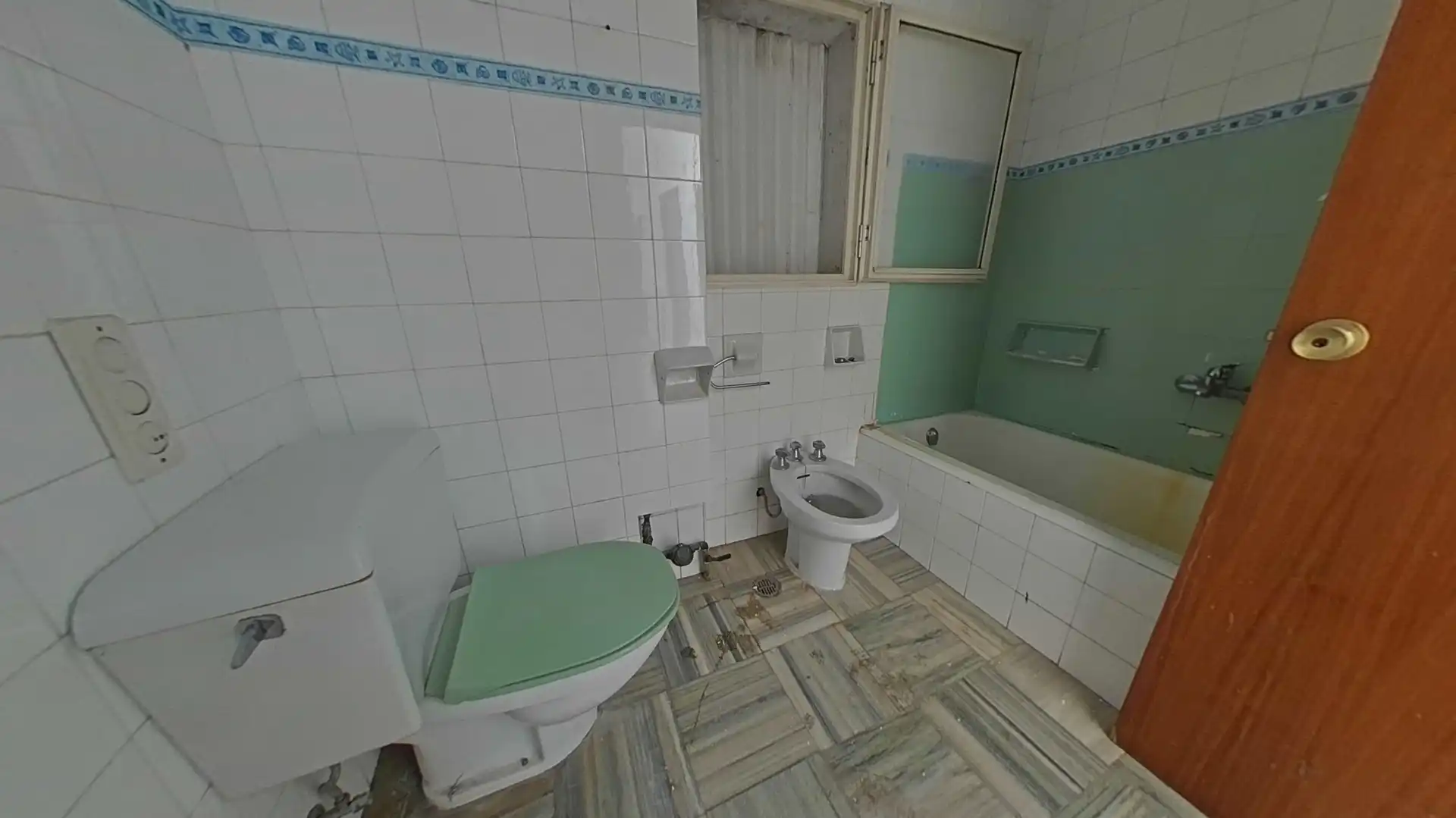 Baño de Piso en venta en Cuntis con Terraza