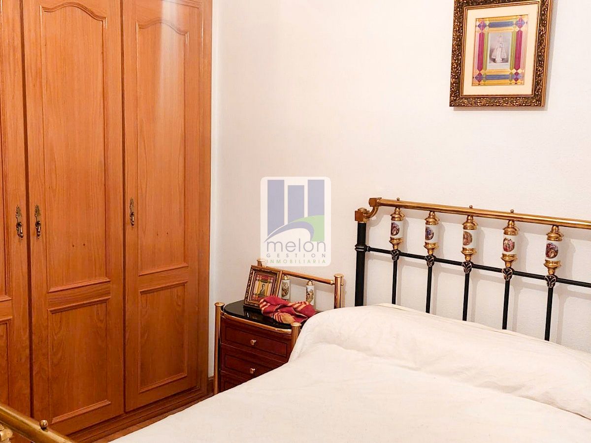 Dormitori de Pis en venda en Burgos Capital amb Traster