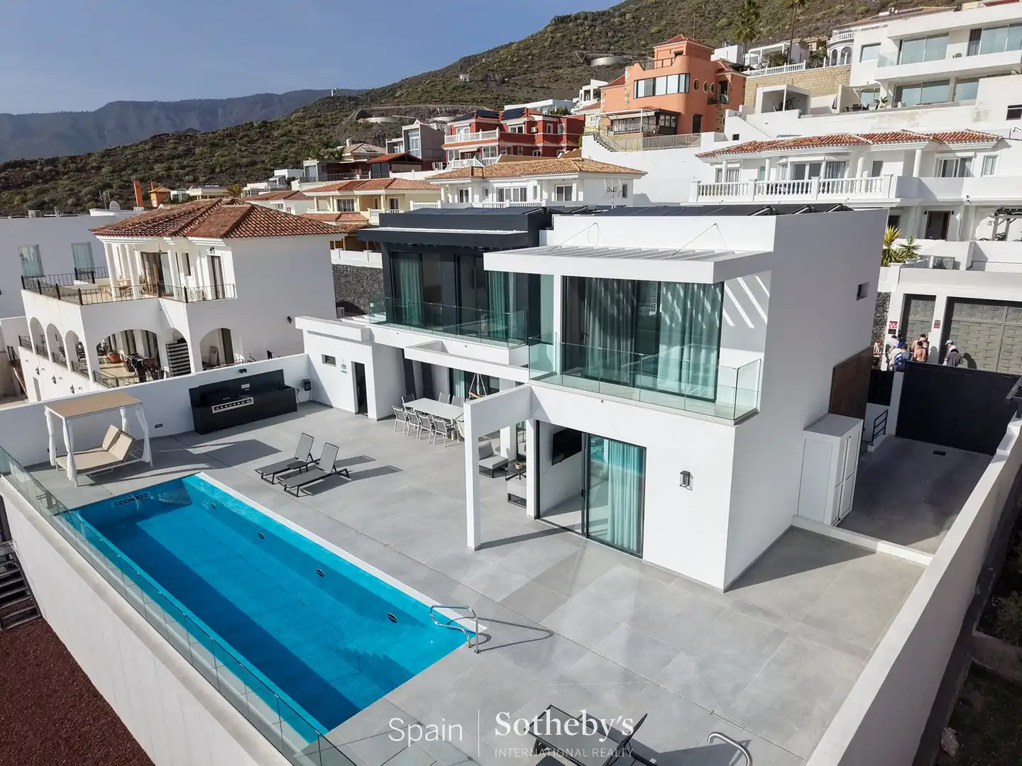 Casa amb piscina en venda a Calle Navarra, imagen 6