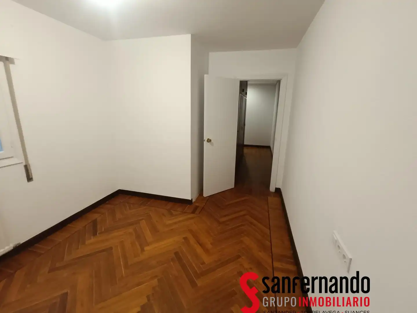 Bedroom of Flat for rent in Santander  with Heating, Parquet flooring and Balcony