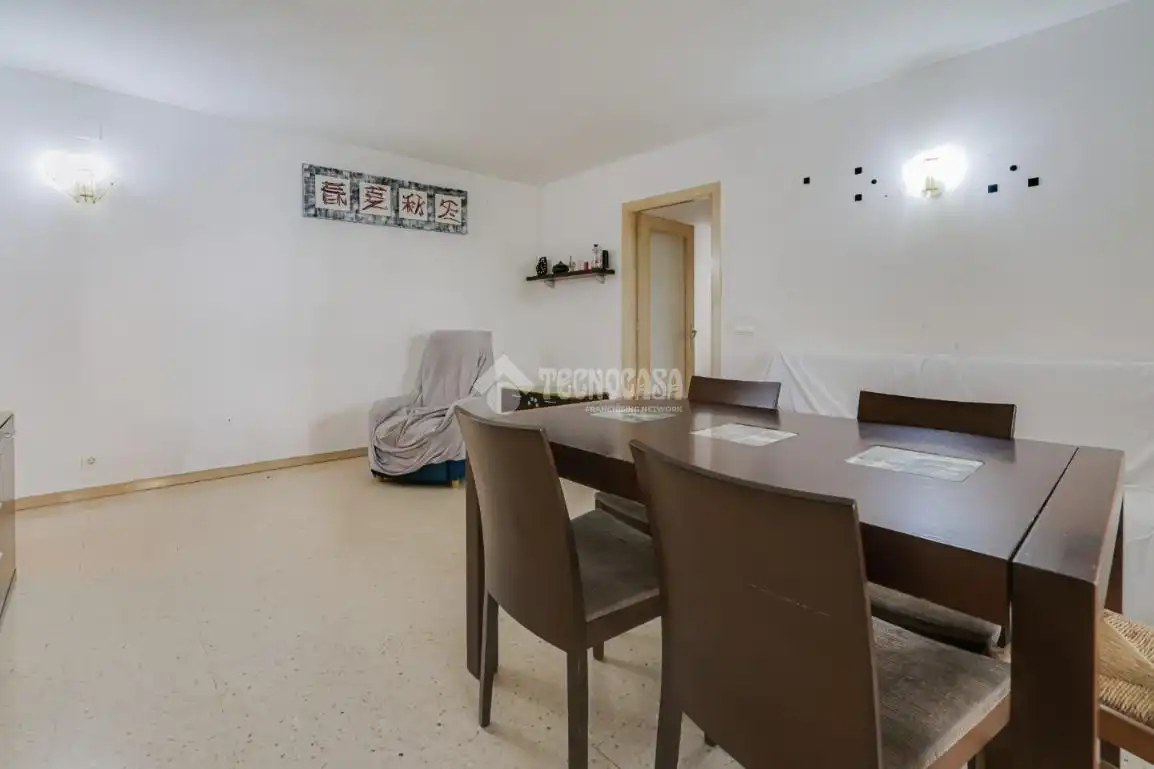 Flat with terrace for sale in Sant Cosme - La Granja, imagen 3