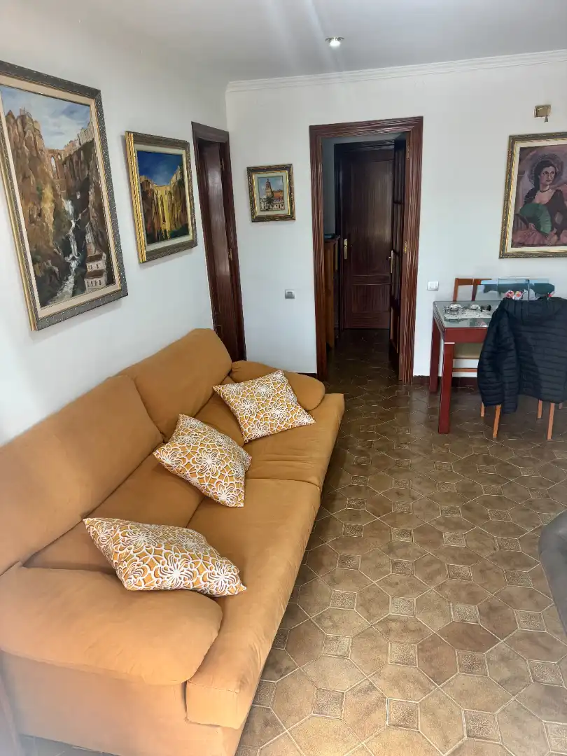 Sala d'estar de Àtic en venda en L'Hospitalet de Llobregat amb Aire condicionat, Terrassa i Traster