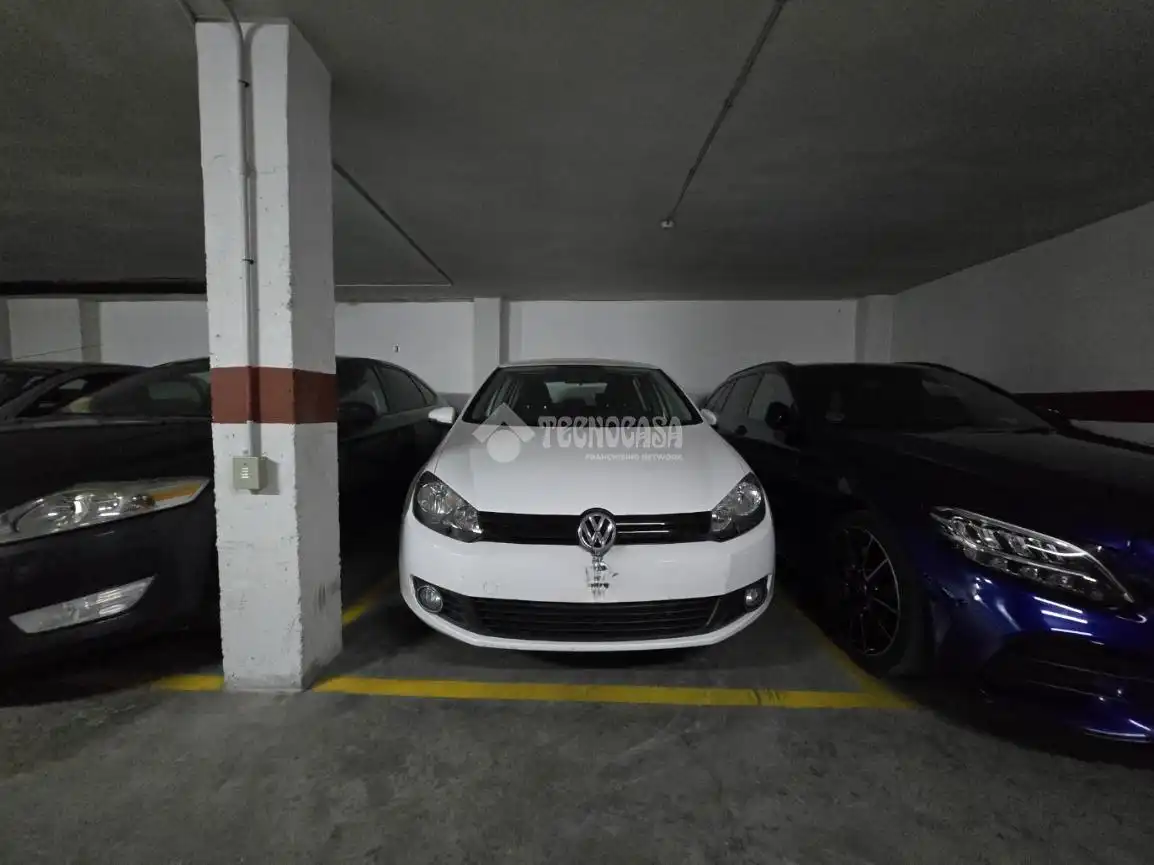 Parkplatz von Garage zum Verkauf in Tavernes Blanques
