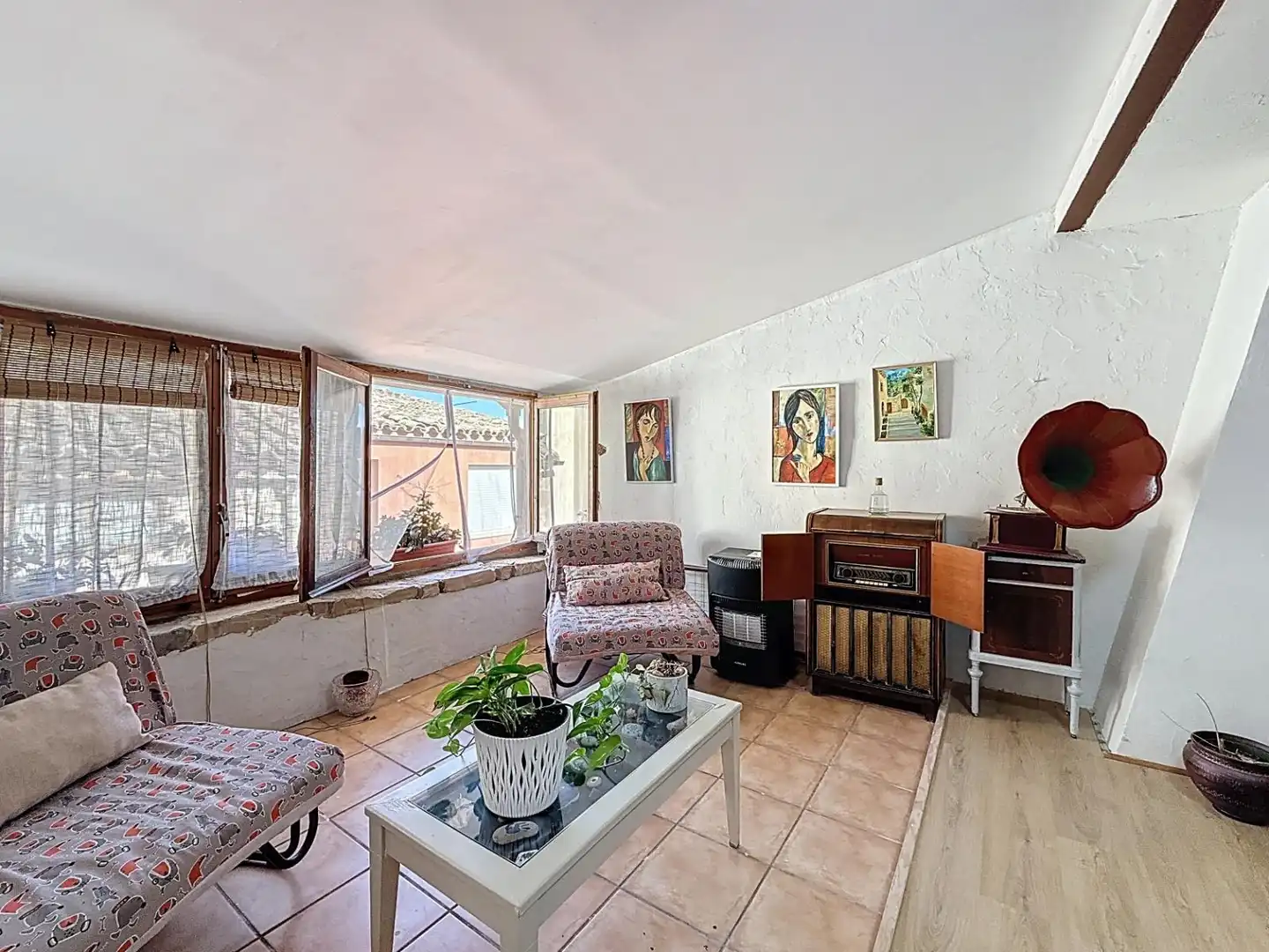 Sala d'estar de Casa o xalet en venda en Mazaleón amb Moblat, Forn i Rentadora