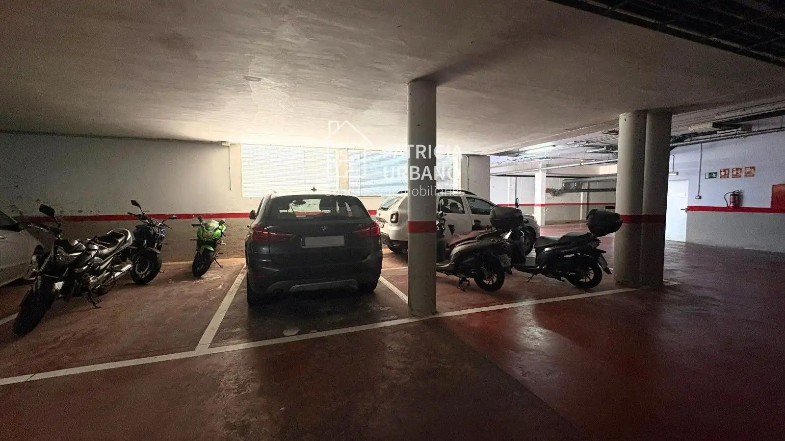 Parkplatz von Wohnungen zum Verkauf in Cambrils mit Klimaanlage, Heizung und Terrasse