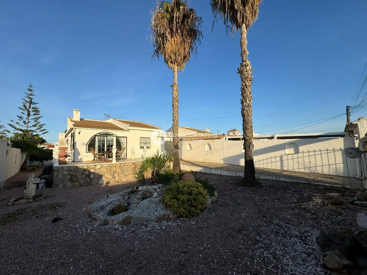 Vista exterior de Casa o chalet en venta en Torrevieja con Aire acondicionado, Terraza y Amueblado