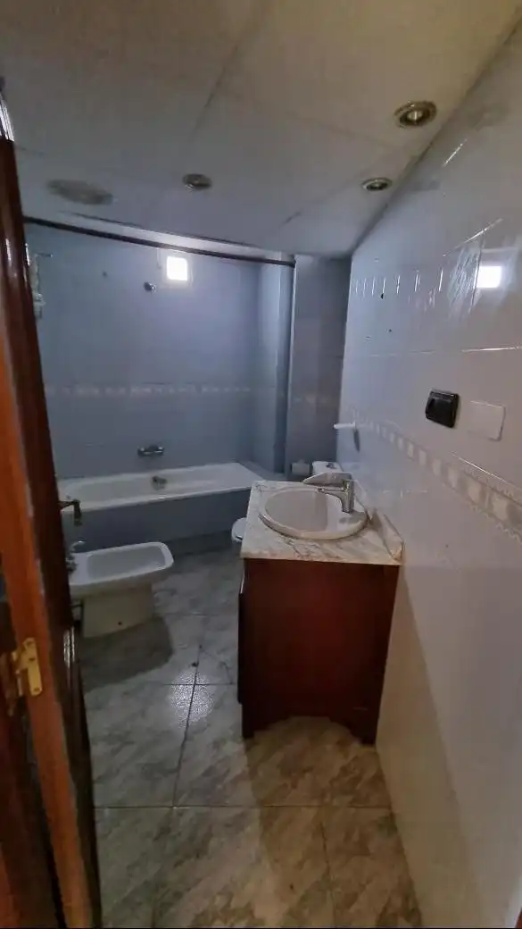 Badezimmer von Gebäude zum Verkauf in Torredelcampo