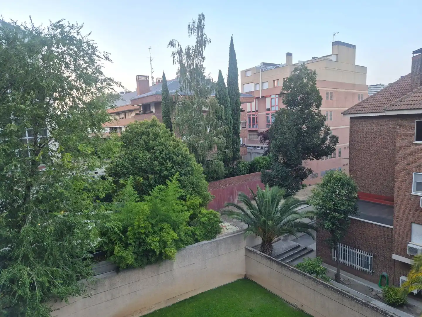 Garden of Apartments for rent in Madrid  with Air Conditioner, Heating and Private garden