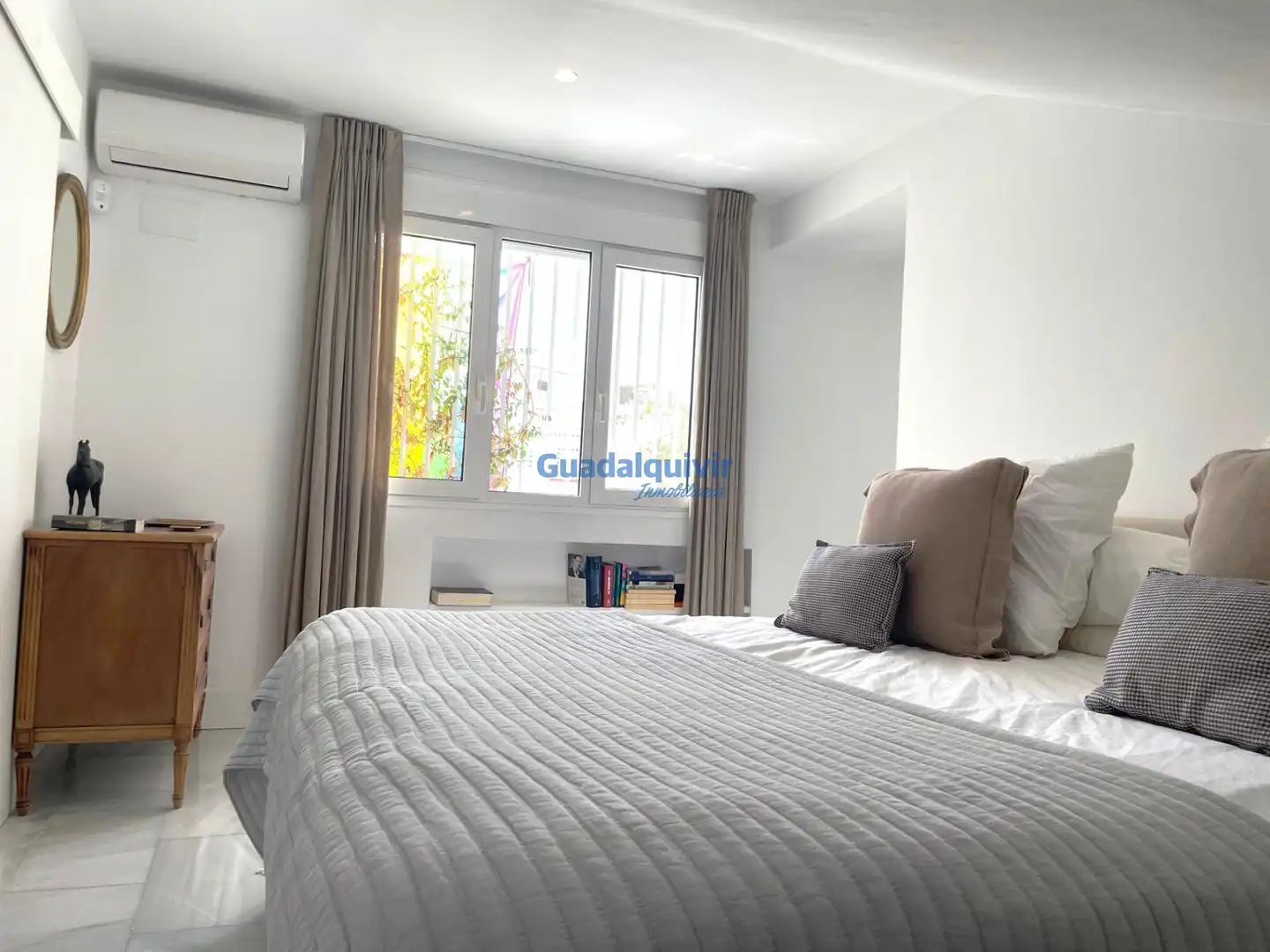 Apartment with lift for sale in Casco Antiguo, imagen 4