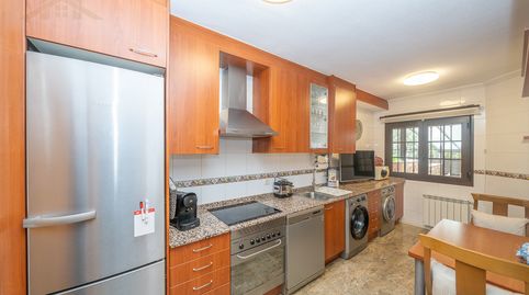 Foto 5 de Casa adosada en venta en Calle Rubén Darío, Colegios, Moralzarzal