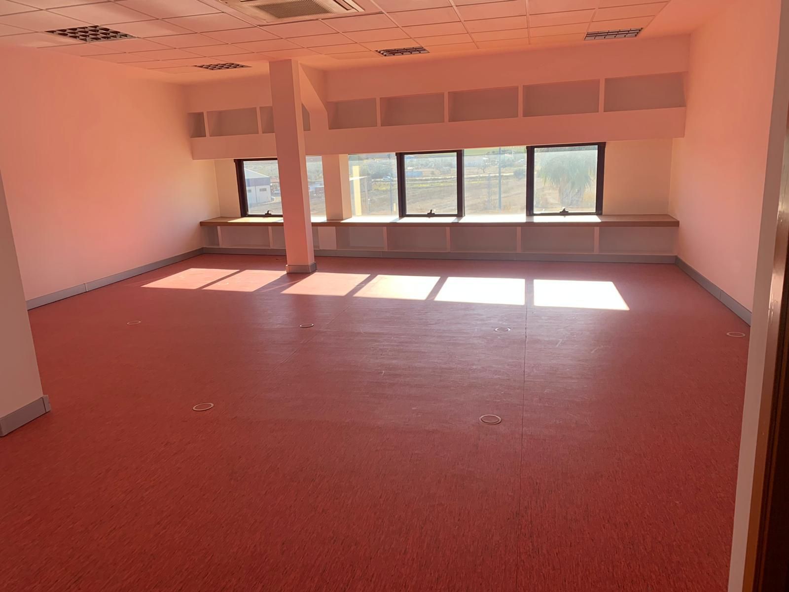 Oficina en venta en Don Benito