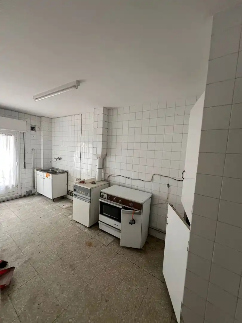 Kitchen of Buildings for sale in Briviesca