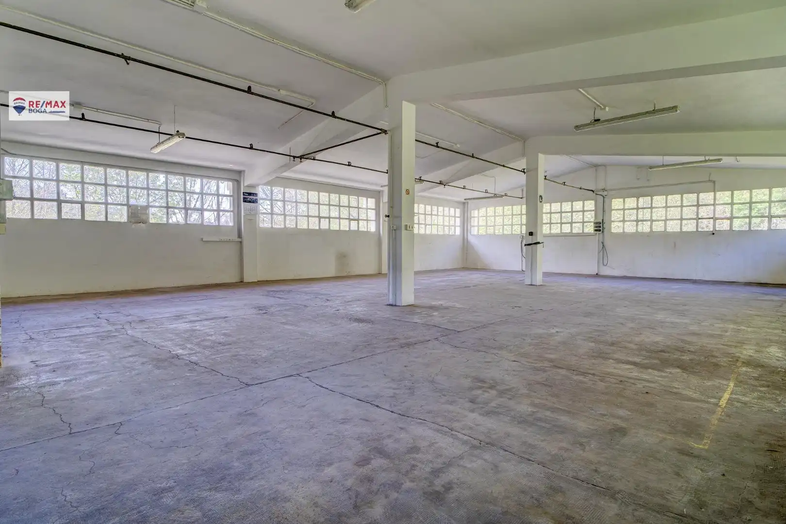 Nau industrial en venda en Aia amb Calefacció