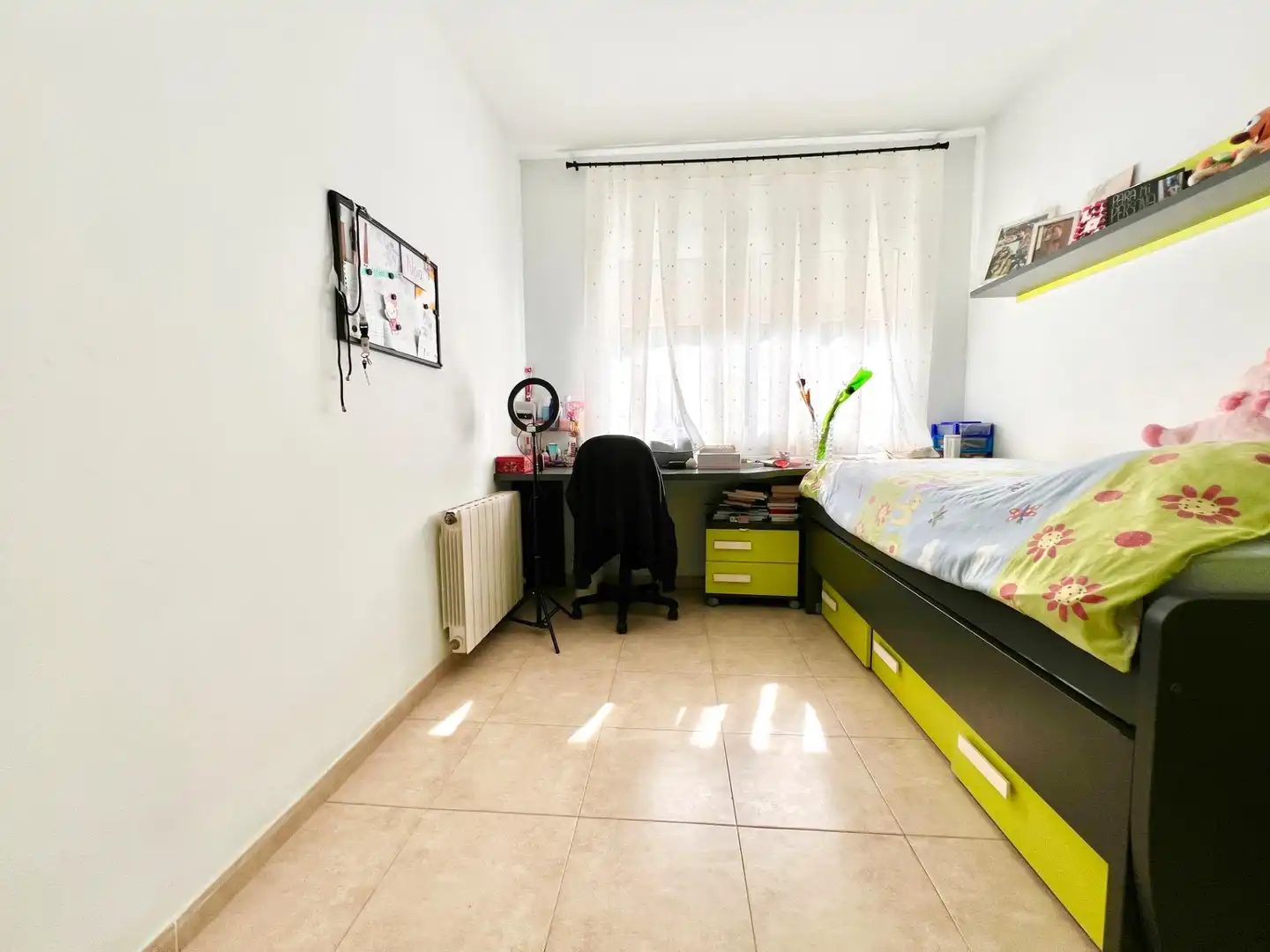 Habitación de Casa o chalet en venta en Calafell con Aire acondicionado, Calefacción y Jardín privado