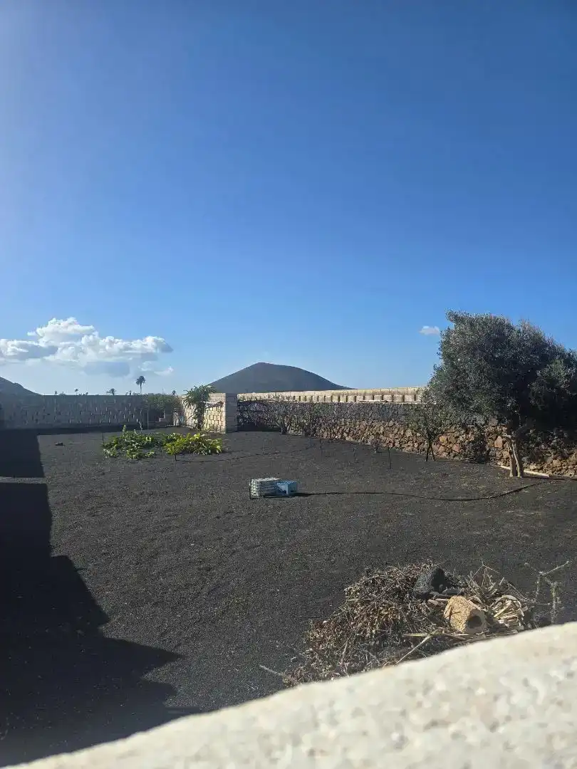 Houses for sale in Tías  with Air Conditioner, Private garden and Storage room