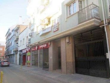 Aparcament en venda a C/ Pintor López Torres