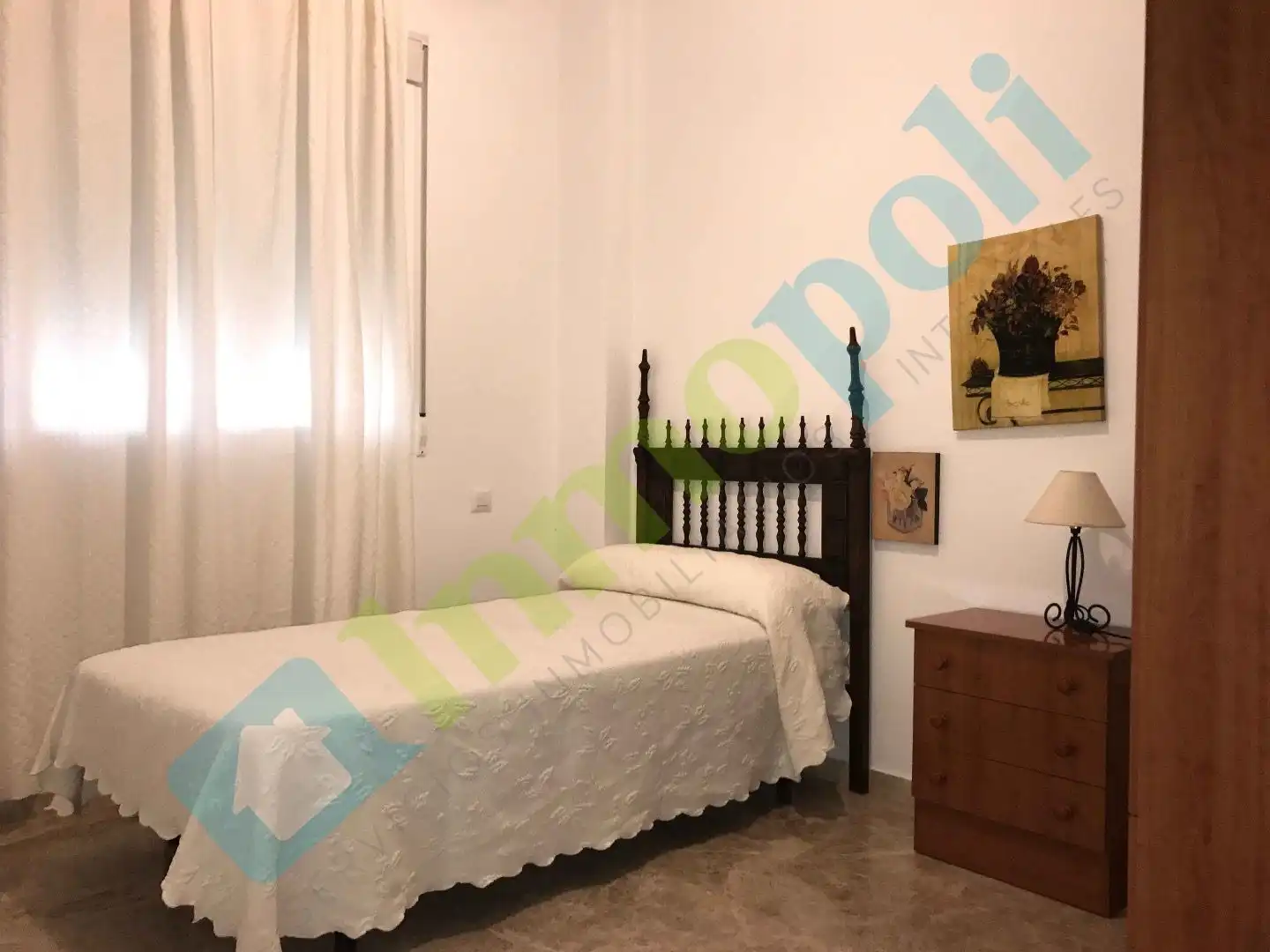 Dormitori de Apartament de lloguer en Badajoz amb Aire condicionat, Calefacció i Jardí privat