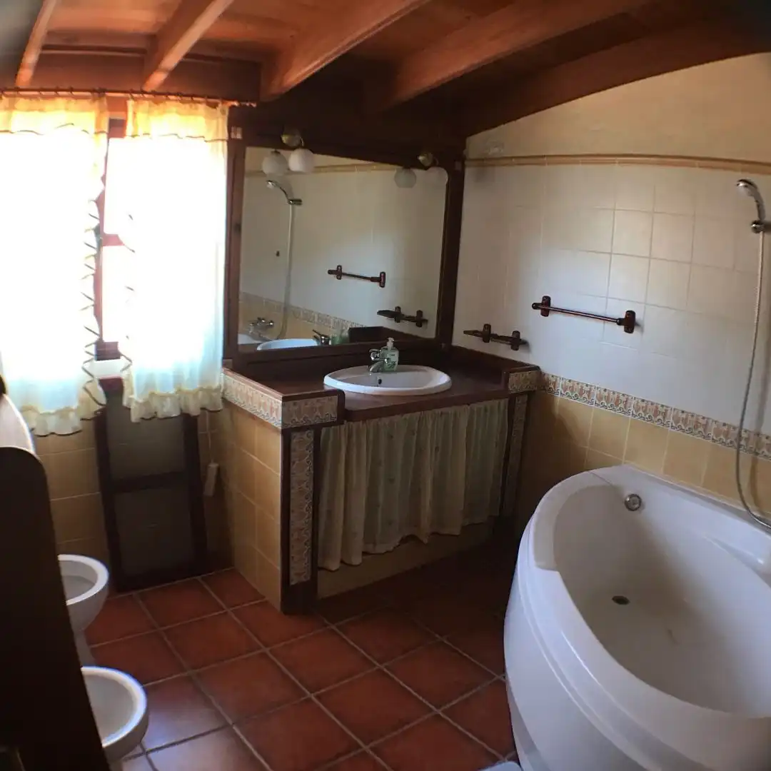 Baño de Finca rústica en venta en Betancuria con Aire acondicionado, Jardín privado y Terraza