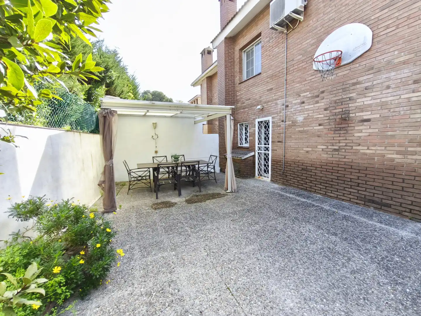 Einfamilien-Reihenhaus zum Verkauf in Carrer de Ventura Gassol i Rovira, 13, Covamar