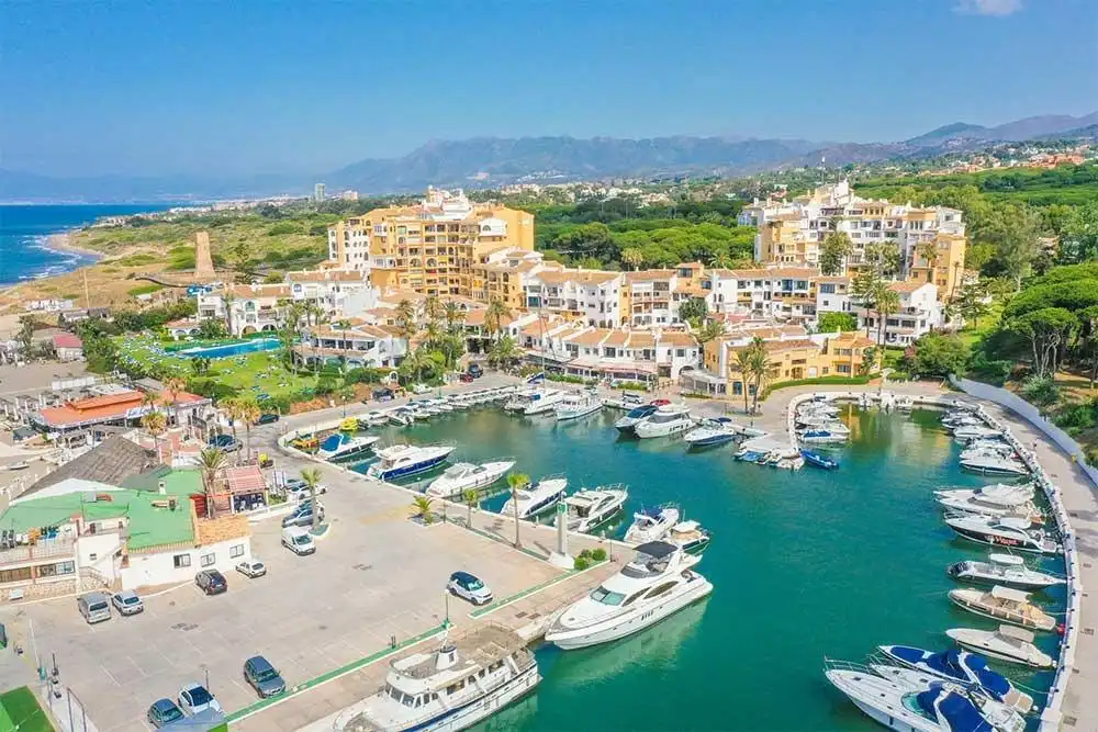 Exterior view of Attic for sale in Marbella  with Air Conditioner, Heating and Terrace