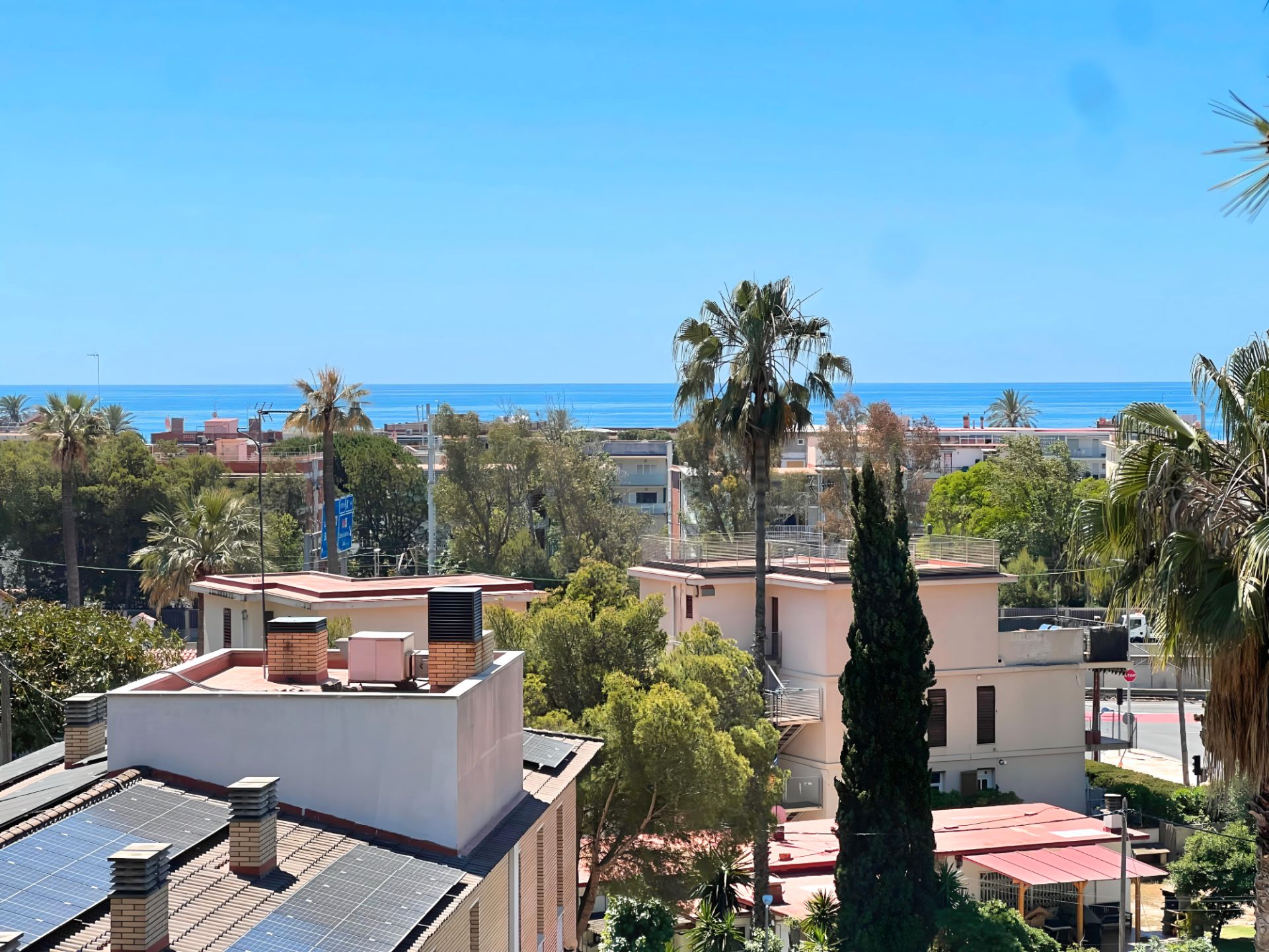 Exterior view of Duplex for sale in Castelldefels  with Heating, Private garden and Terrace