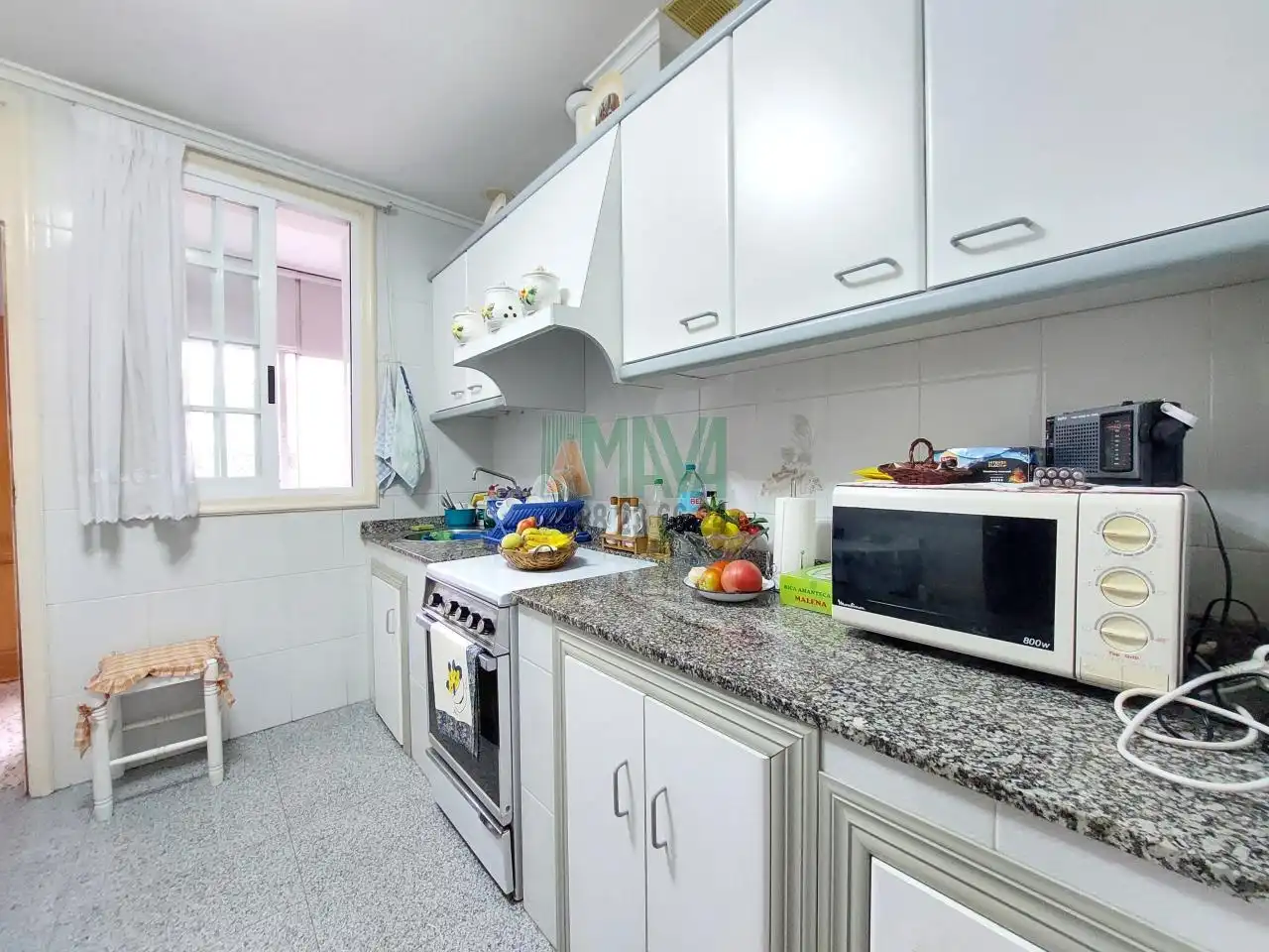 Kitchen of Houses for sale in Ourense Capital   with Heating and Private garden