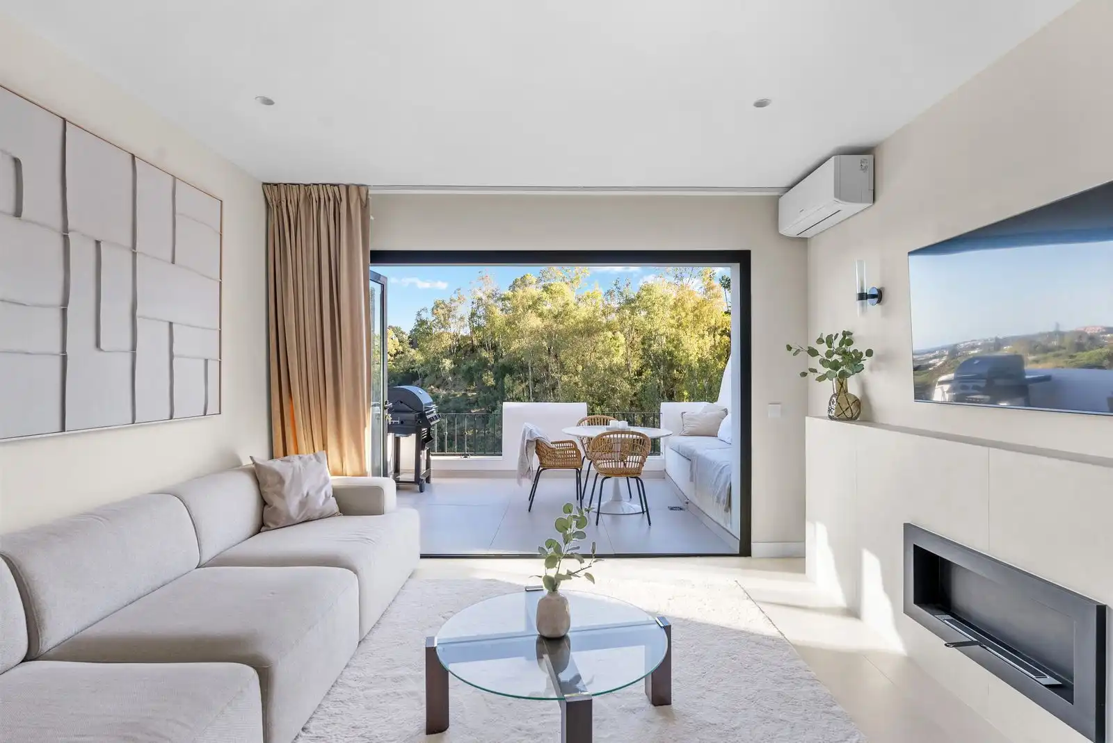 Terrace of Flat for sale in Benahavís  with Air Conditioner, Terrace and Furnished