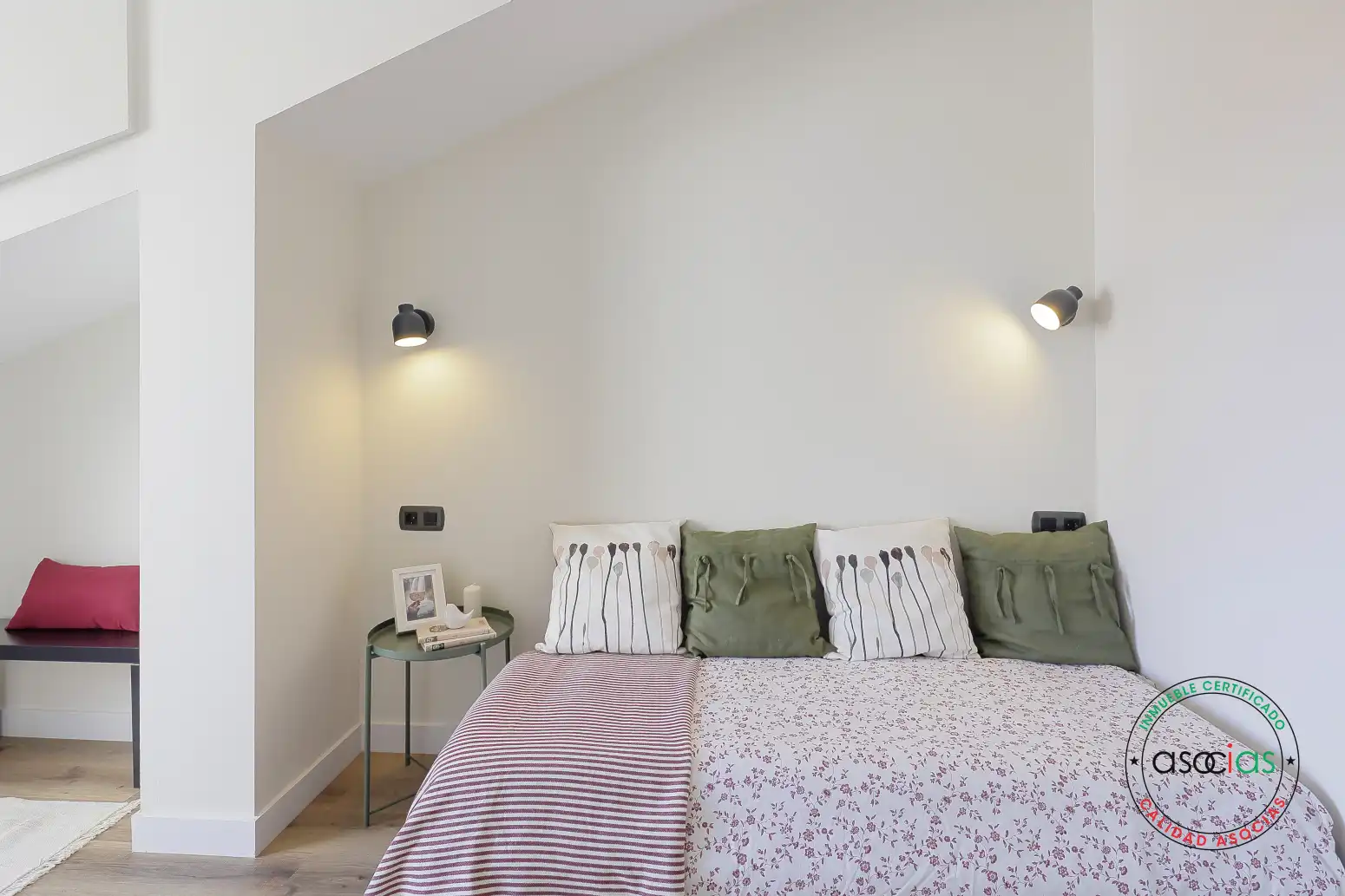 Habitación de Ático en venta en Gijón  con Calefacción, Terraza y Balcón