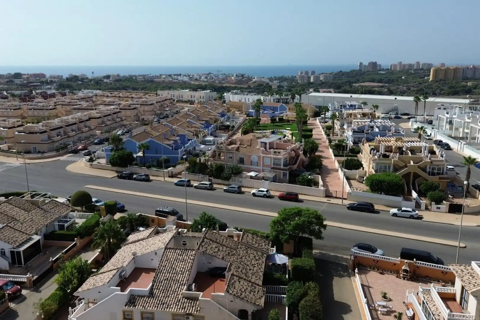 Außenansicht von Haus zur Miete in Orihuela mit Klimaanlage, Heizung und Privatgarten
