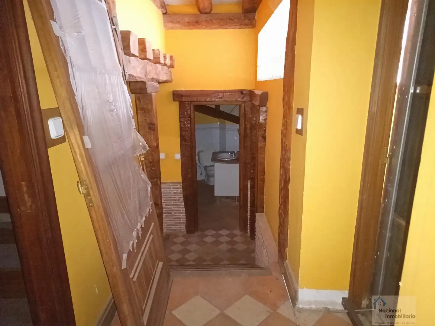 Houses for sale in Pesquera de Duero  with Terrace, Storage room and Swimming Pool