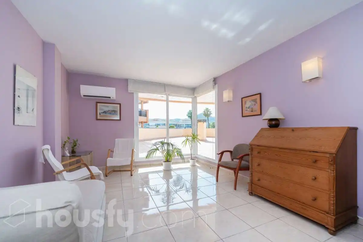 Sala d'estar de Pis en venda en Eivissa amb Aire condicionat i Terrassa