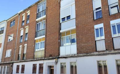 Exterior view of Flat for sale in Valladolid Capital  with Heating and Balcony