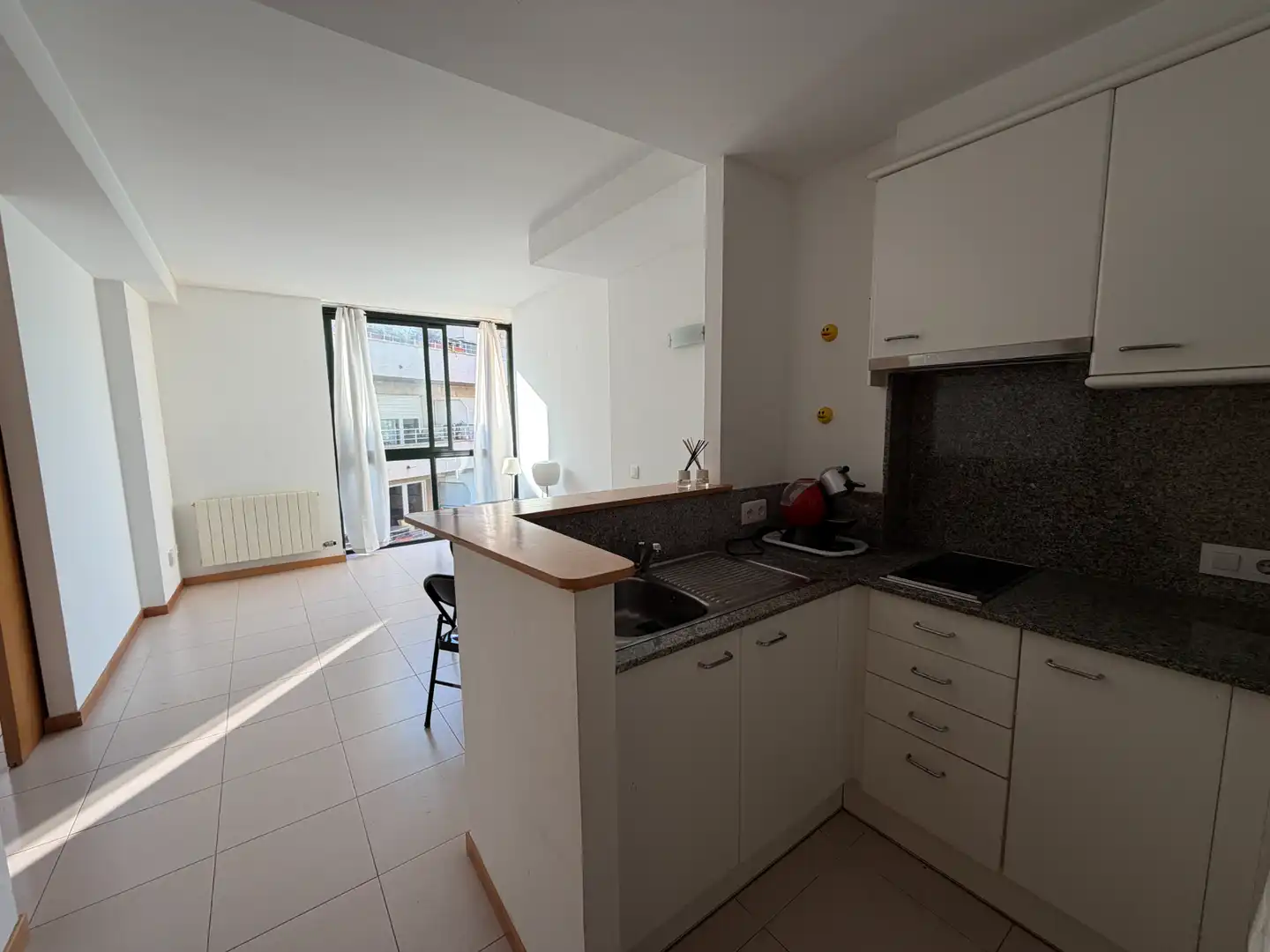 Küche von Wohnung zur Miete in Girona mit Heizung, Möbliert und Ofen