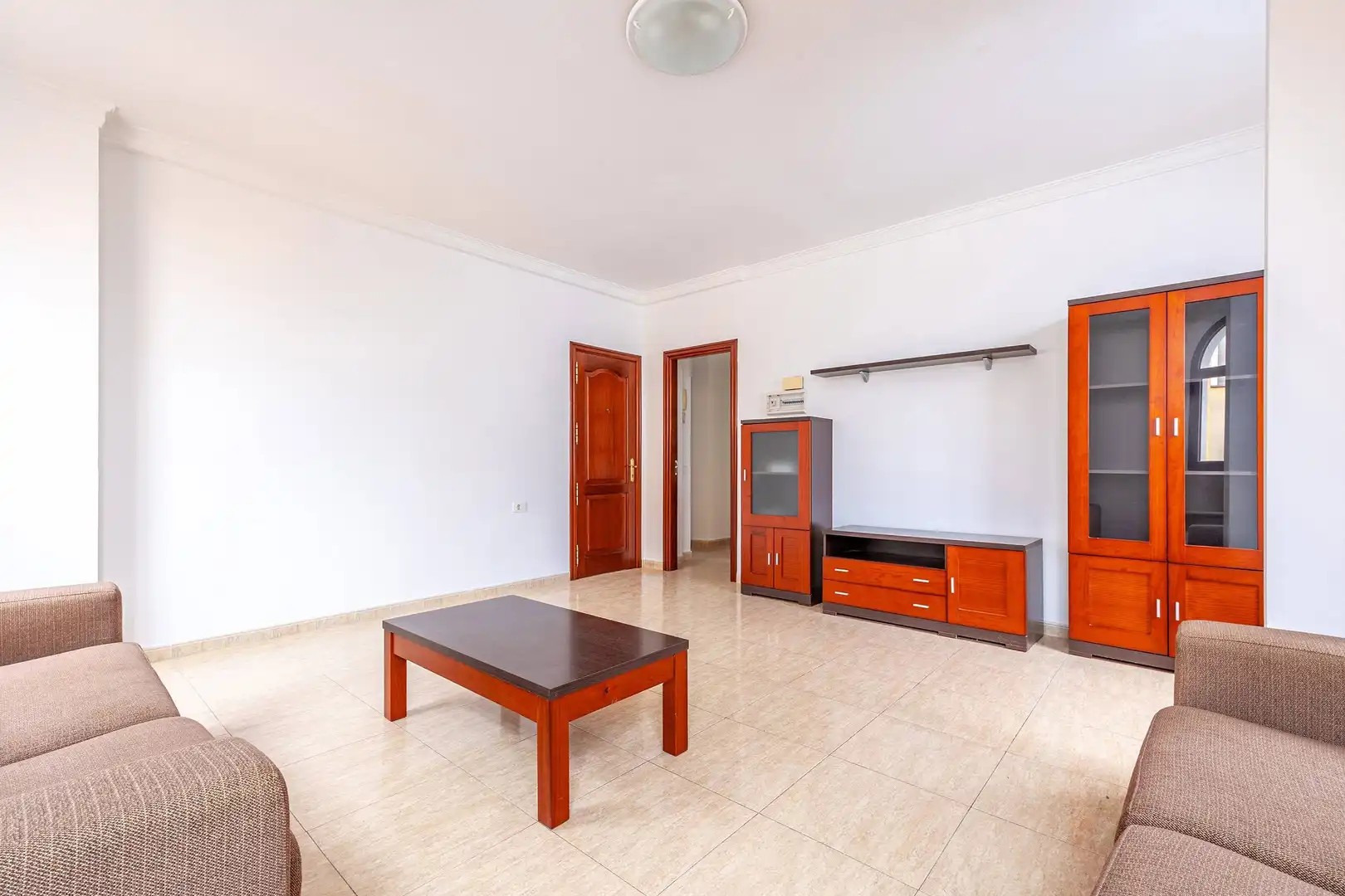 Sala d'estar de Pis de lloguer en Las Palmas de Gran Canaria amb Moblat