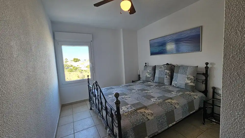 Habitación de Apartamento en venta en Santa Pola con Aire acondicionado y Piscina comunitaria