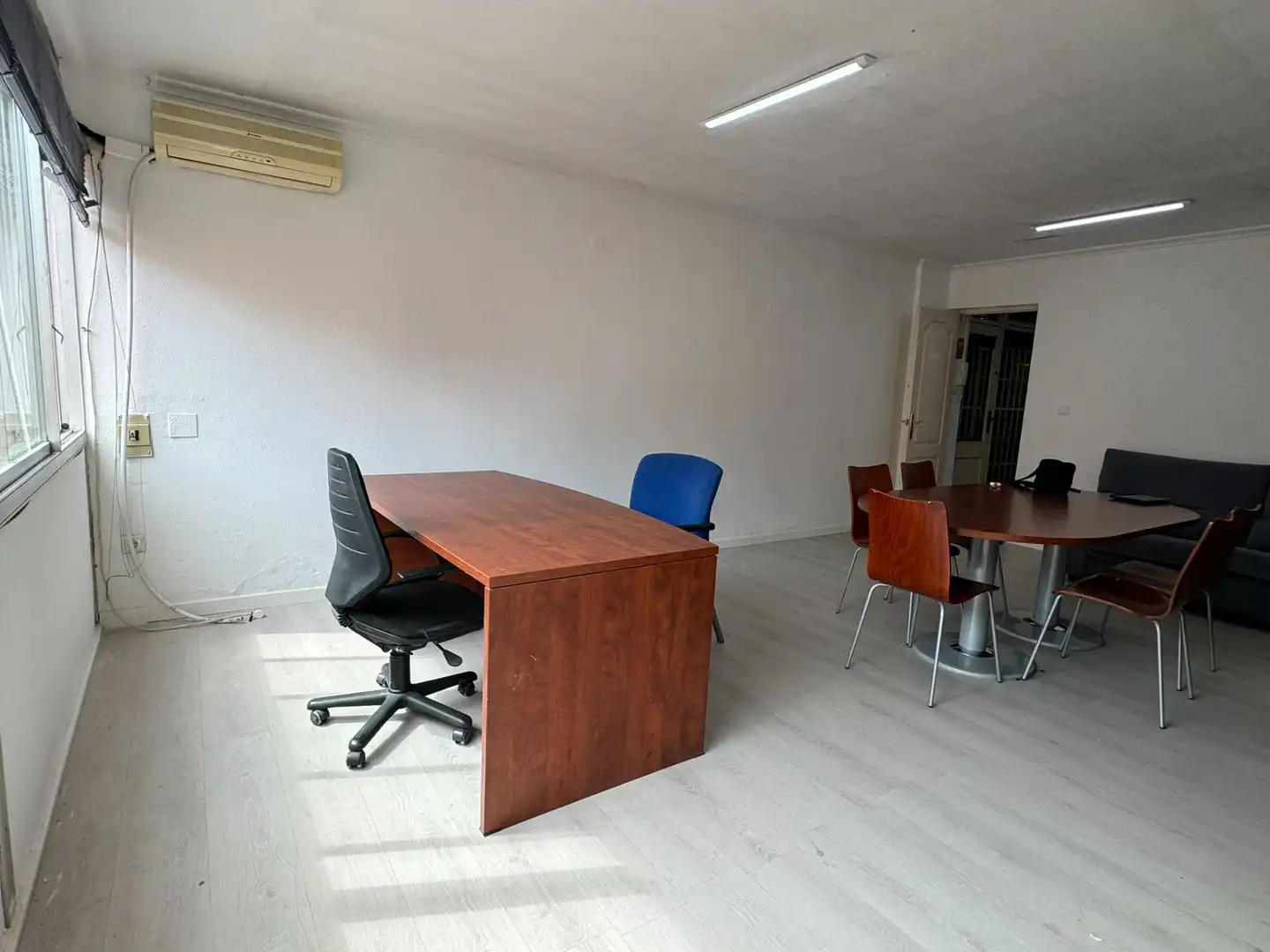 Bureau avec ascenseur à vendre à trinidad grund, imagen 5