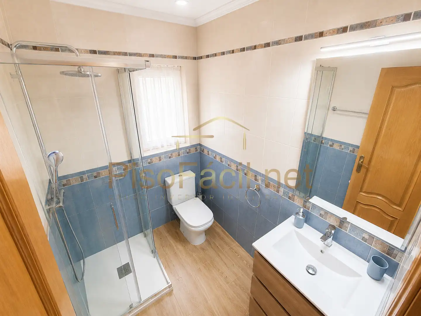 Badezimmer von Wohnung zum Verkauf in Parla mit Klimaanlage, Heizung und Abstellraum