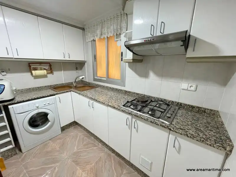 Cocina de Apartamento en venta en Valencia con Amueblado, Horno y Lavadora